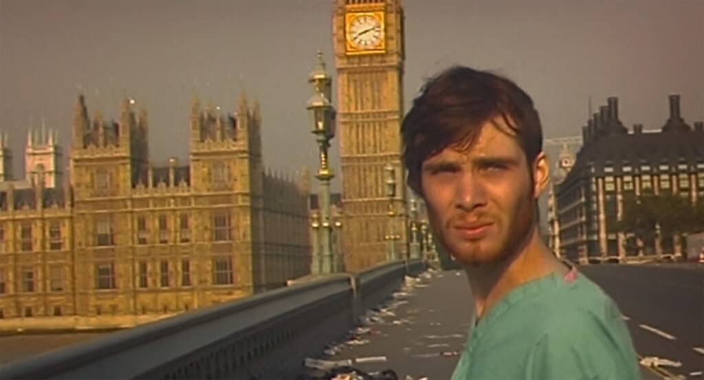 Scene from 28 Days Later (2002) showing an empty London bridge with Big Ben in the background, symbolizing isolation after apocalypse.