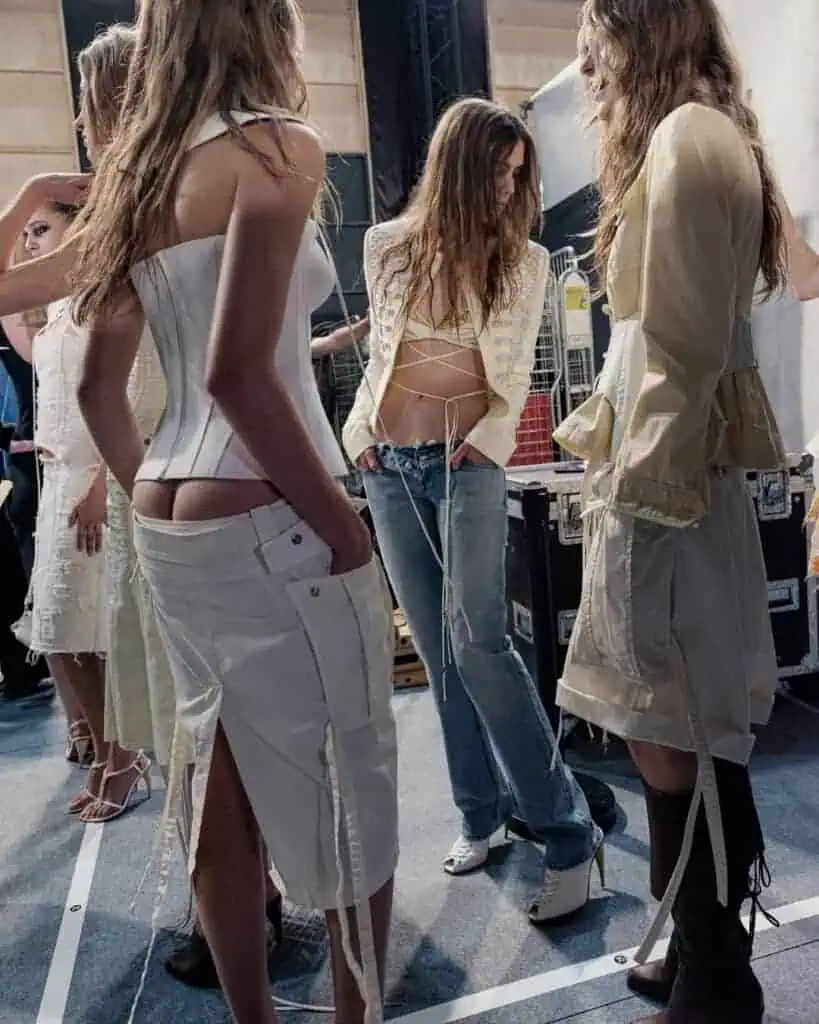 Alexander McQueen SS26, reviewed by The Cold Magazine — look 2