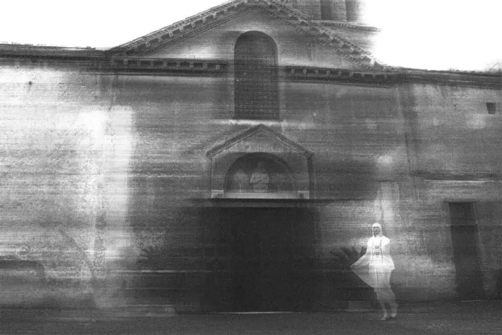 Inedia non prodigiosa, fashion editorial photographed by Kamila Bigos (1 of 14)