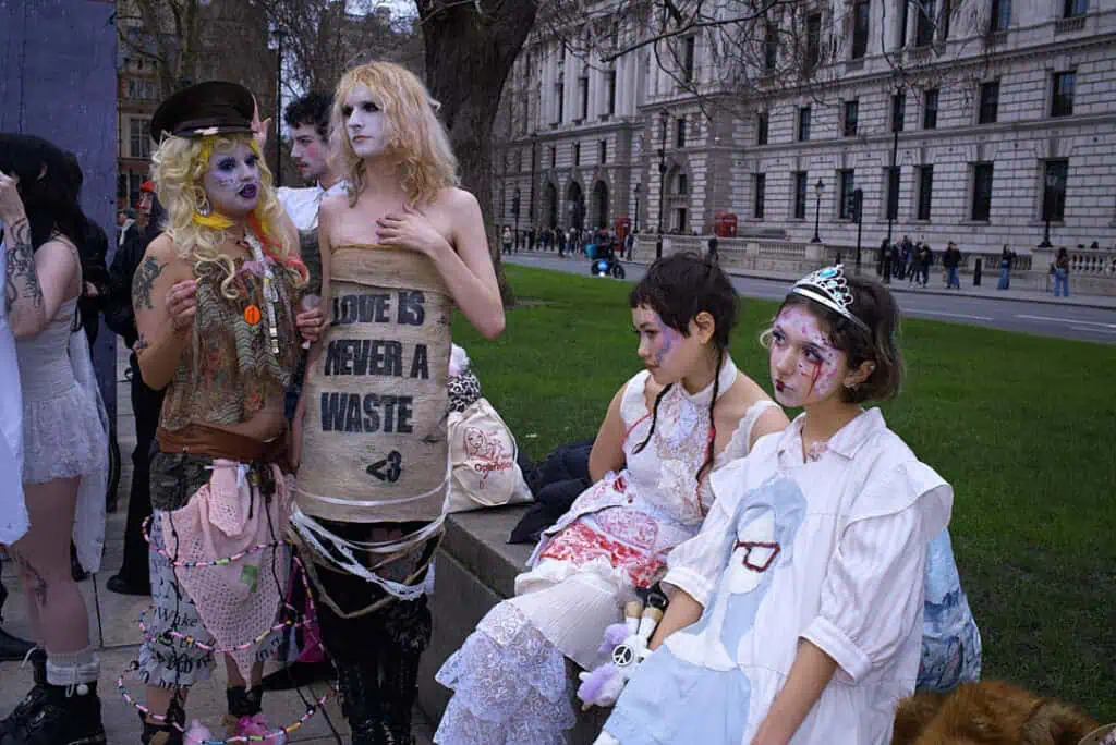 It's a Doll World runway story, in The Cold Magazine — look 6