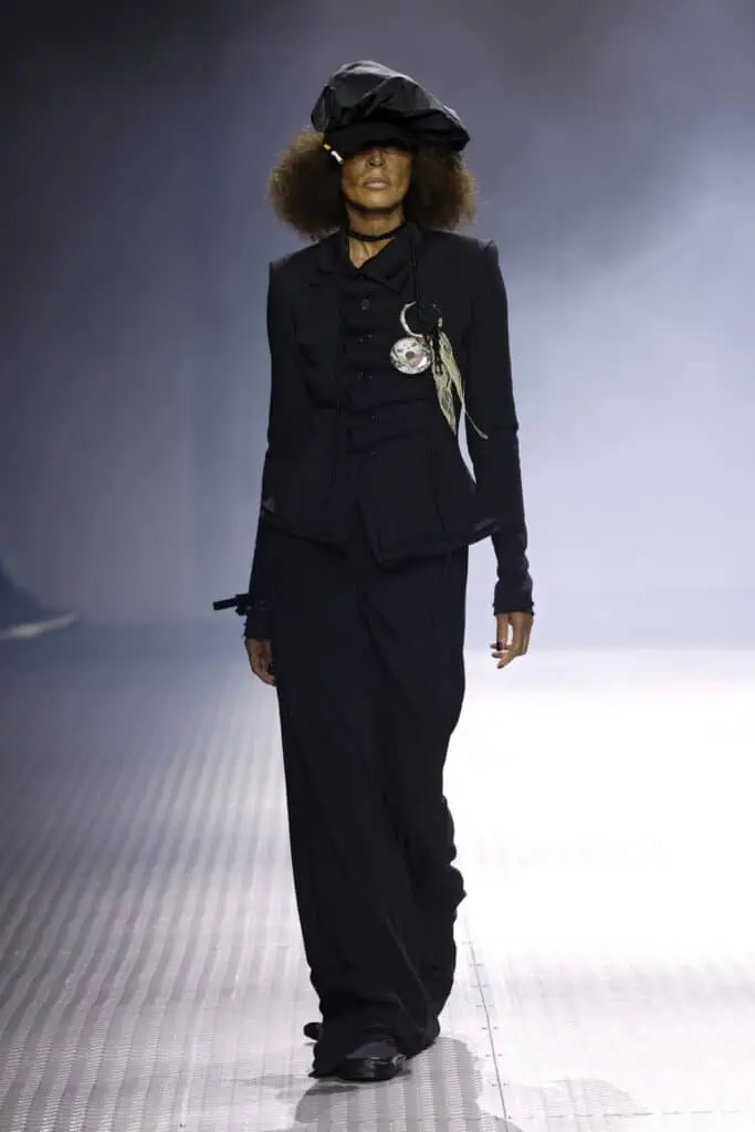 REPARTO's Victorian silhouettes, in The Cold Magazine — look 6