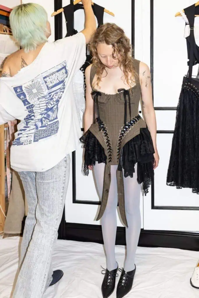 Gloria Jane Royer Makes Corsets ‘for the Hopeless Romantics’, photo by Joe Lang (5 of 6)