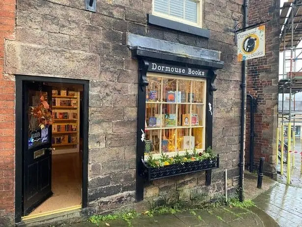 These are our favourite indie bookshops in the U.K. (6 of 7)