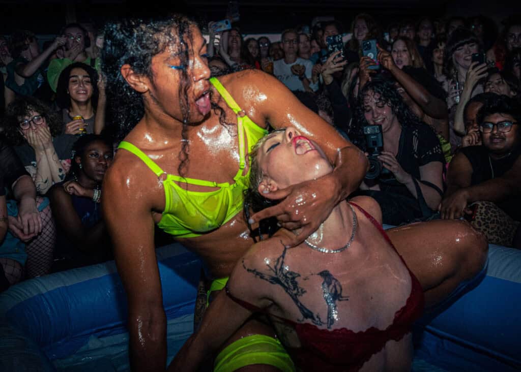 lesbian oil wrestling gal pals and the fe male ga ys ze